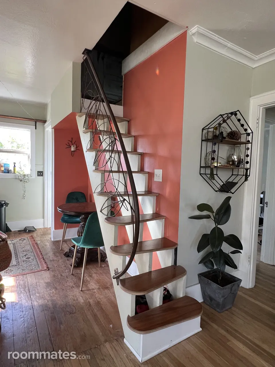 Profile photo 2 of 10