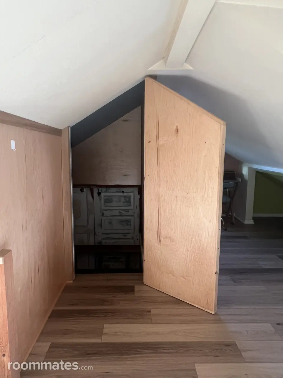 Profile photo 6 of 10