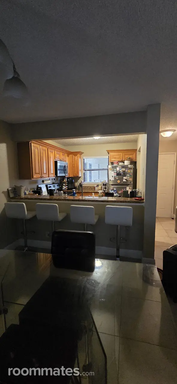 Profile photo 2 of 14