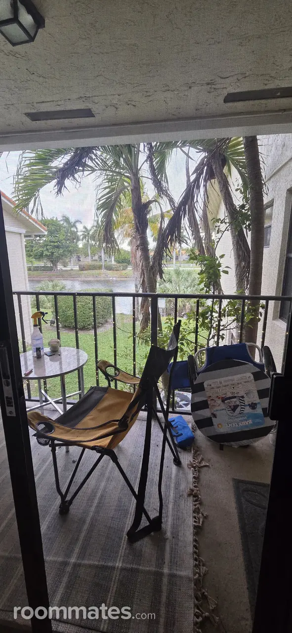 Profile photo 4 of 14