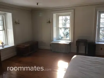Room for rent in Princeton, NJ $1200, house