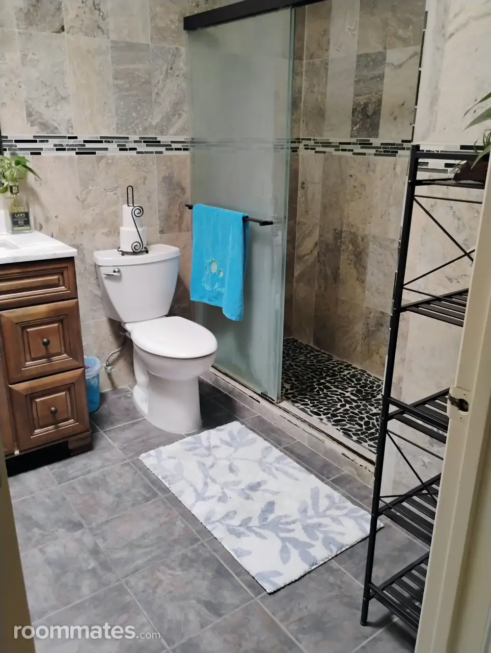 Profile photo 5 of 9