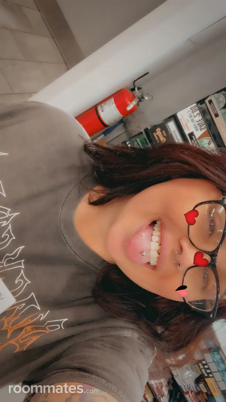 Profile photo 1 of 1