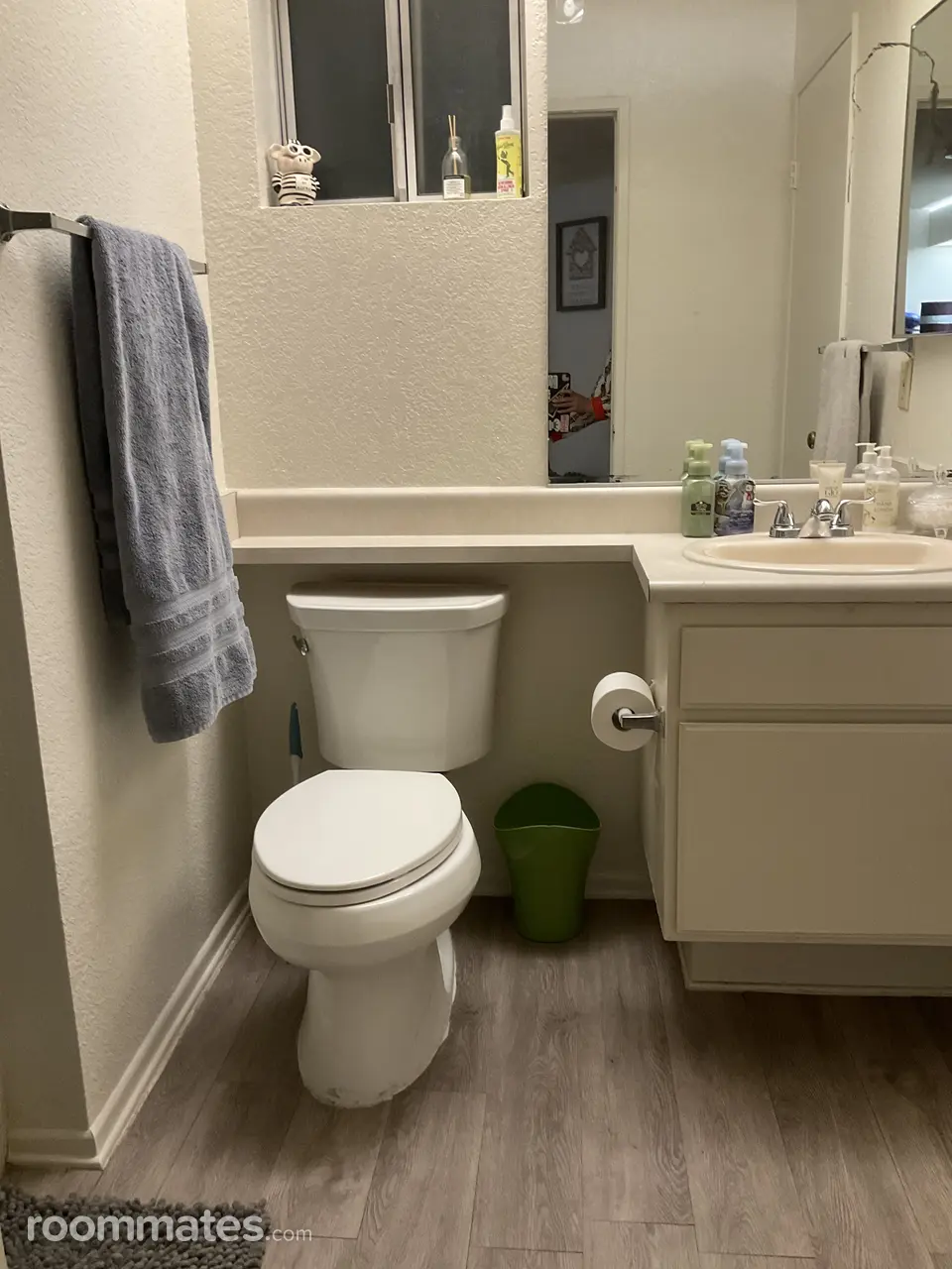 Profile photo 4 of 9