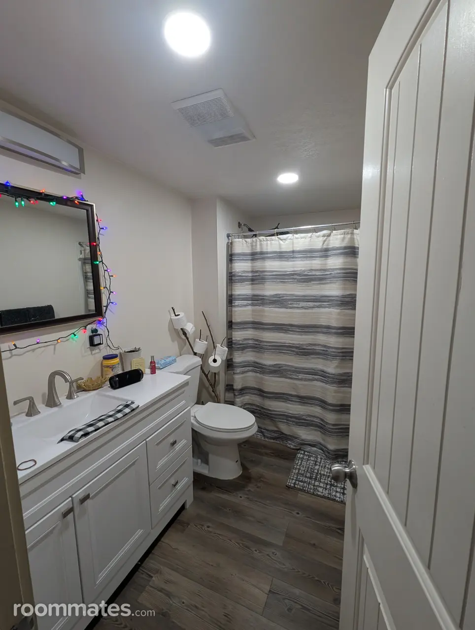 Profile photo 2 of 5