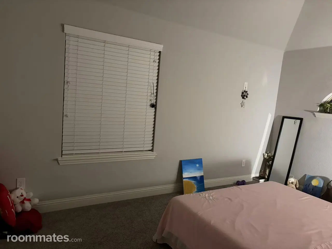 Profile photo 7 of 8