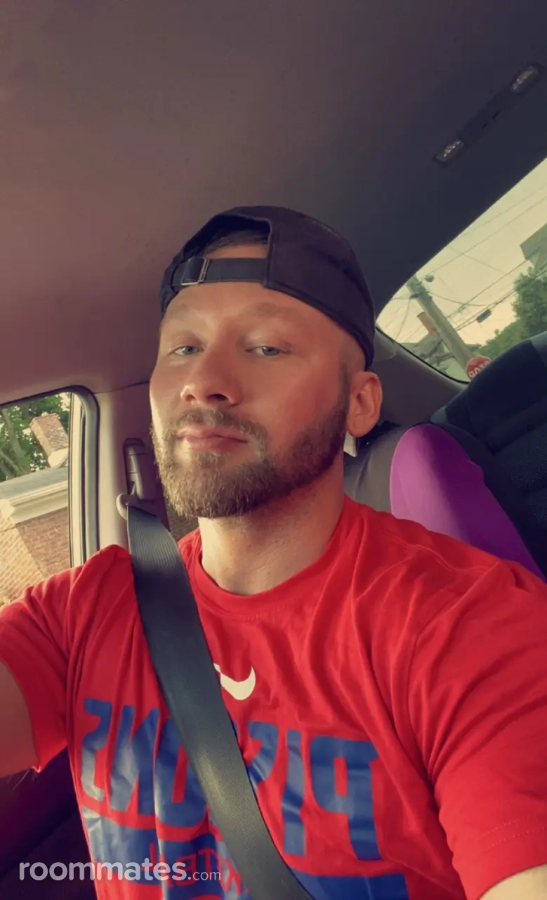 Profile photo 1 of 1