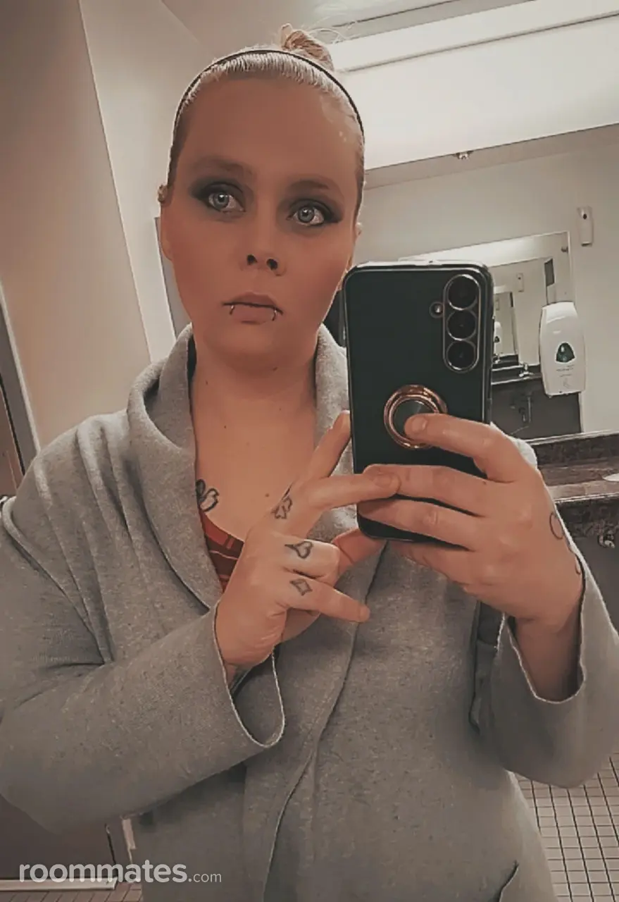 Profile photo 2 of 5