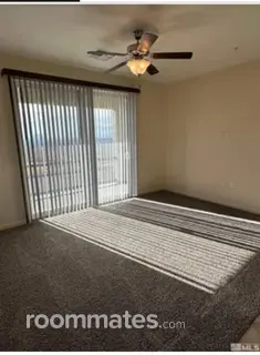 Room for rent in Sparks, NV $1200, townhouse