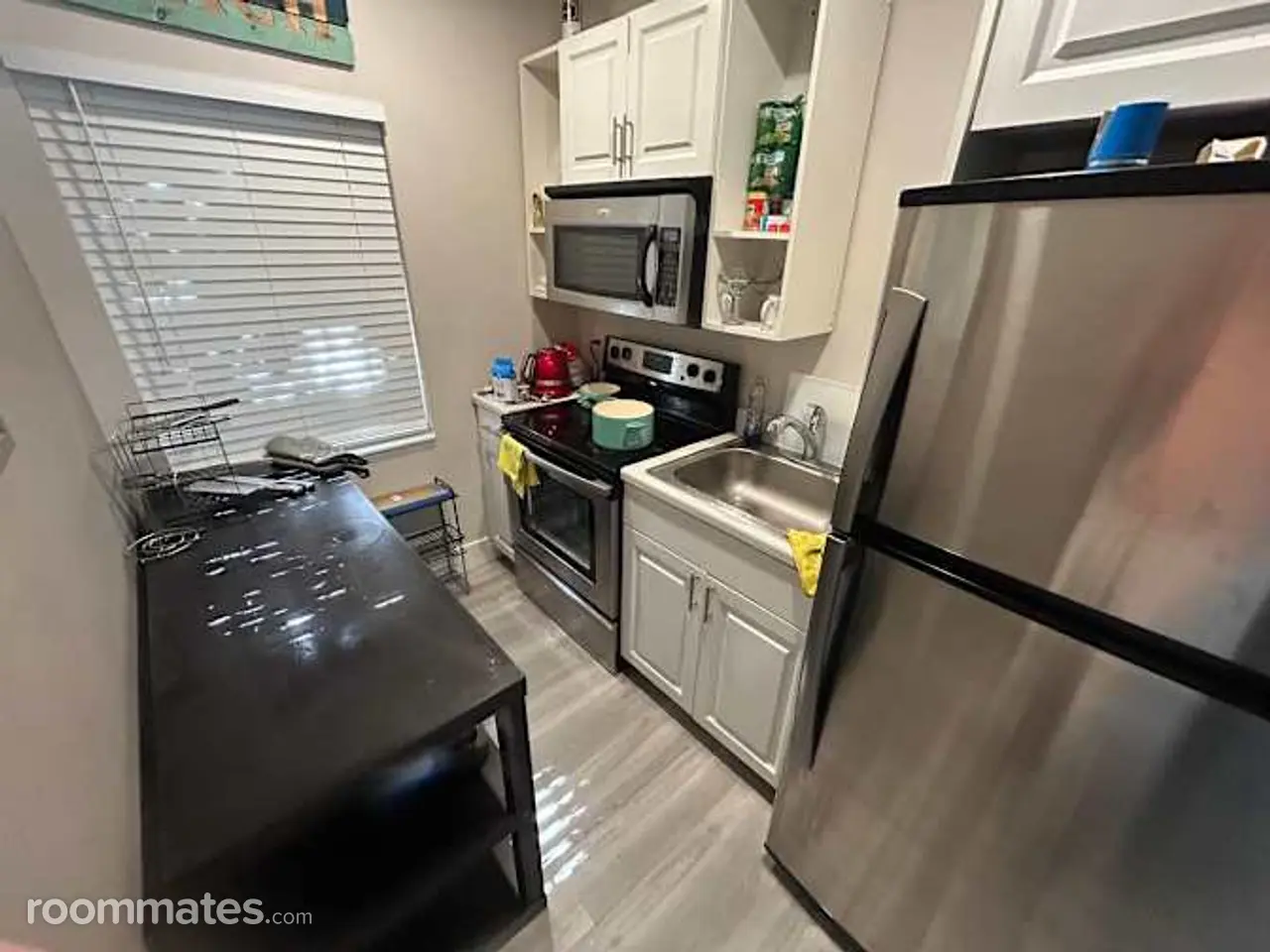 Profile photo 2 of 11