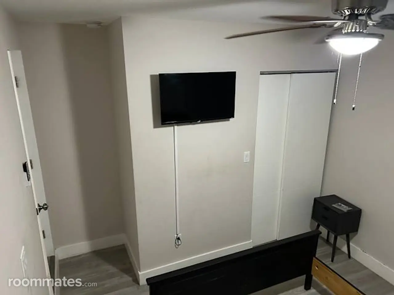 Profile photo 4 of 11