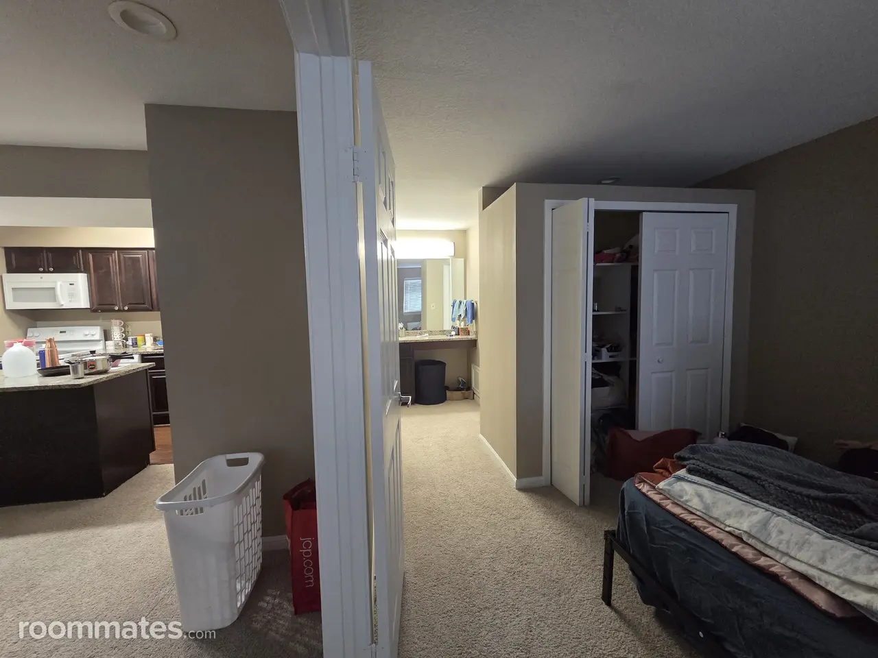 Profile photo 2 of 4