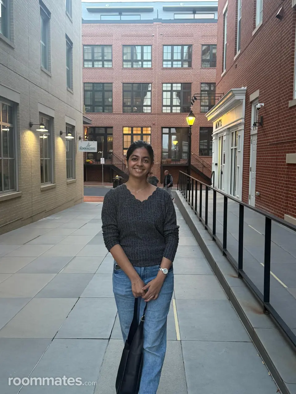 Profile photo 4 of 4