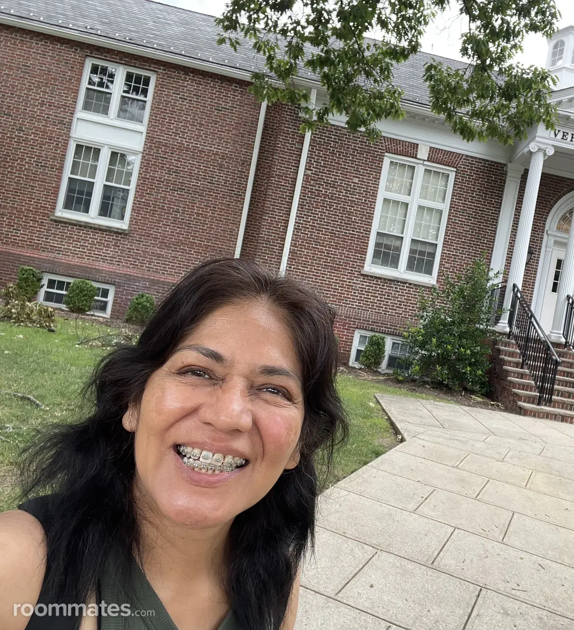 Profile photo 1 of 1