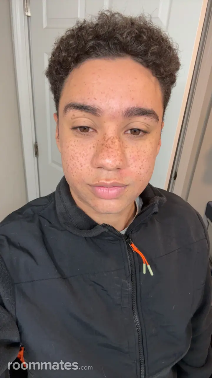 Profile photo 1 of 1