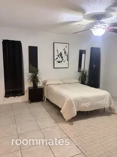 Room for rent in San Antonio, TX $900, house