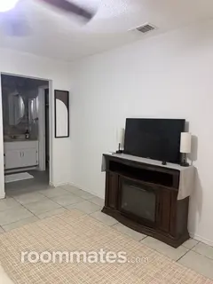 Room for rent in San Antonio, TX $900, house