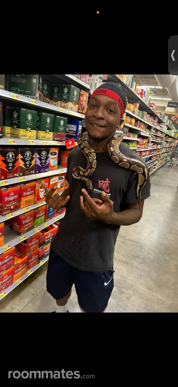 Profile photo 5 of 11