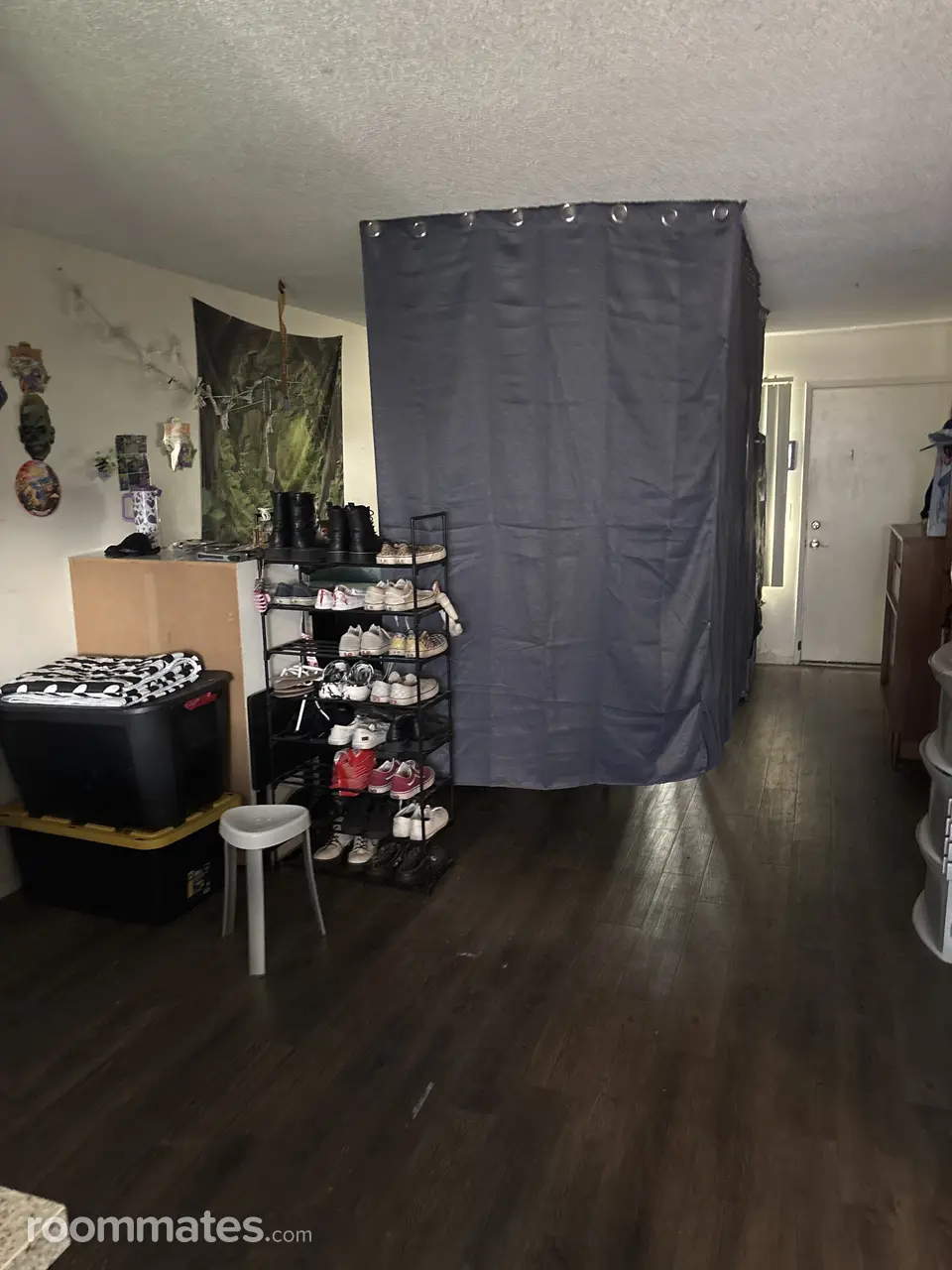 Profile photo 1 of 4