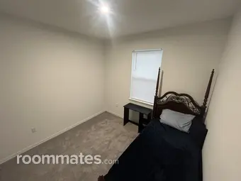 Room for rent in Leesburg, FL $750, house