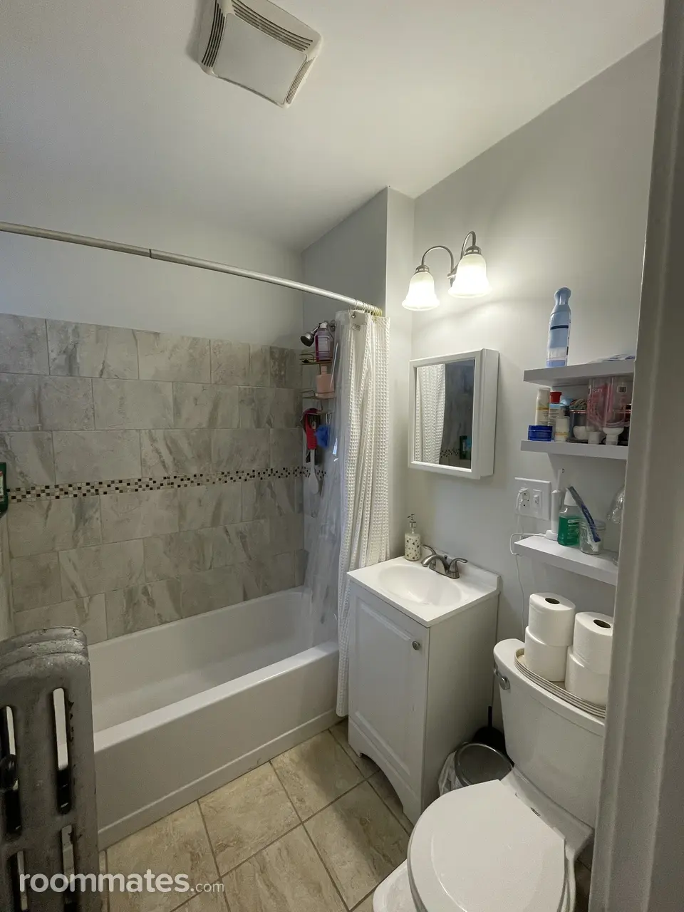 Profile photo 3 of 12