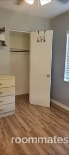 Room for rent in St. Petersburg, FL $850, house