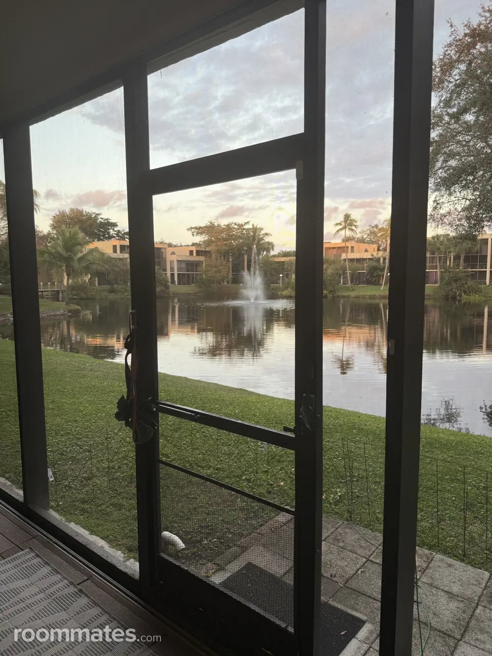 Profile photo 6 of 16