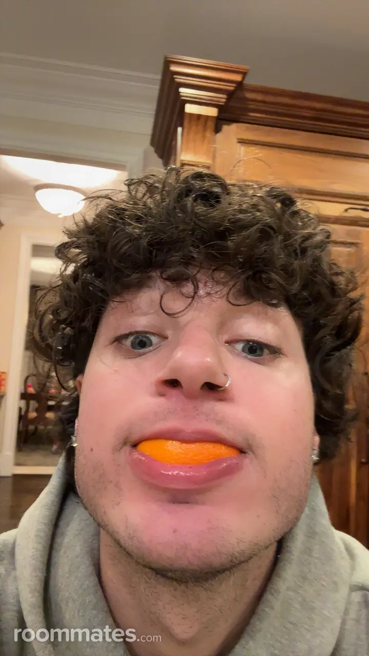 Profile photo 16 of 16