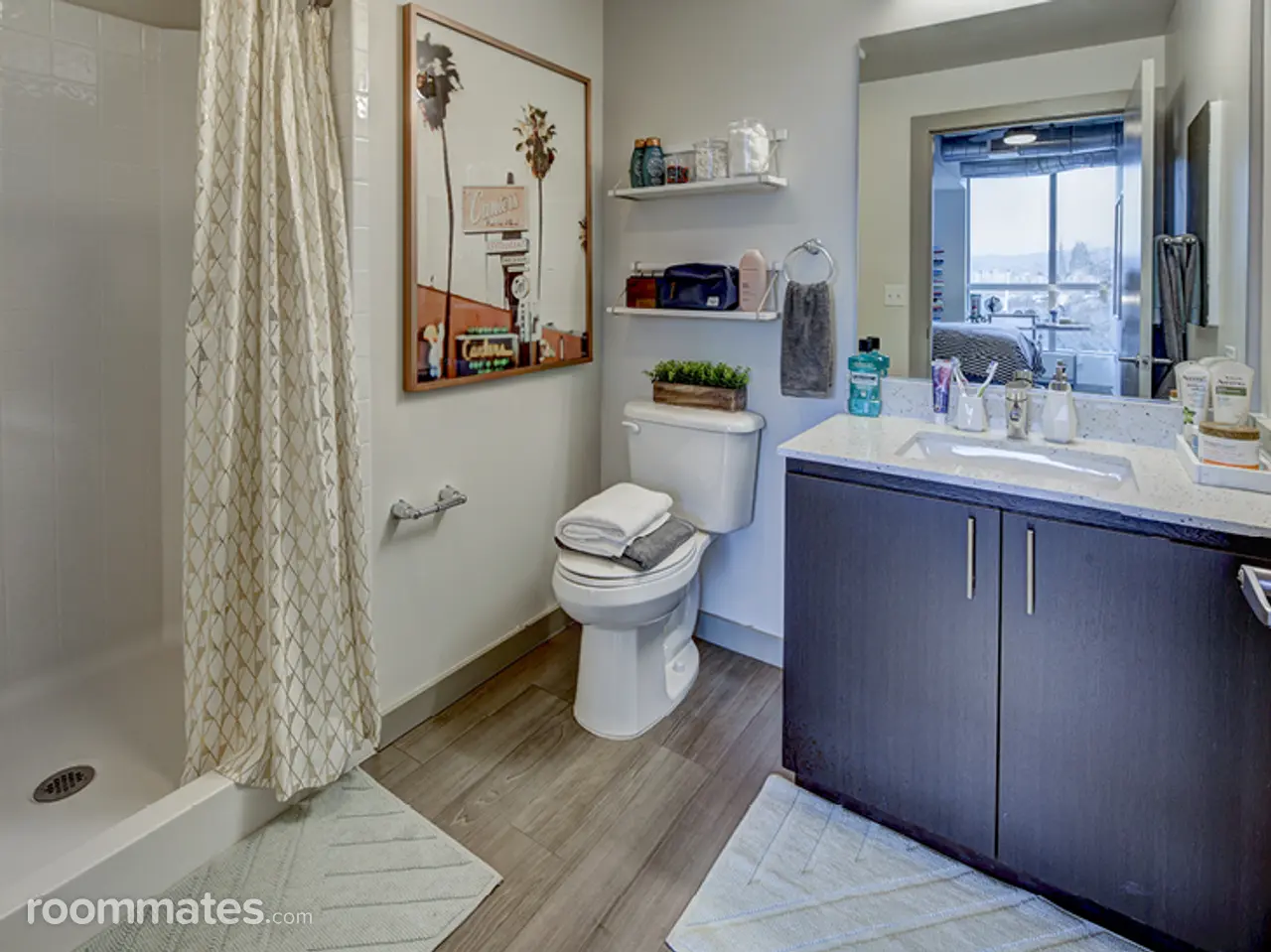 Profile photo 1 of 9