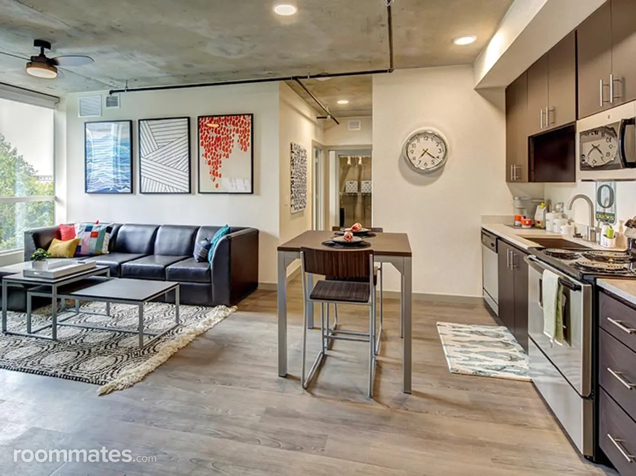 Profile photo 4 of 9