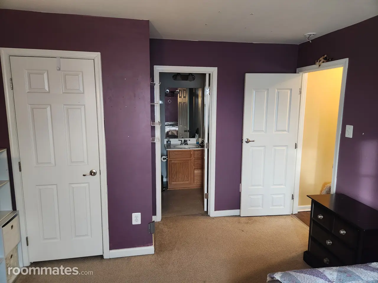 Profile photo 3 of 9