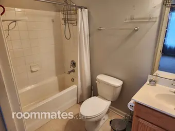 Room for rent in Hagerstown, MD $750, house