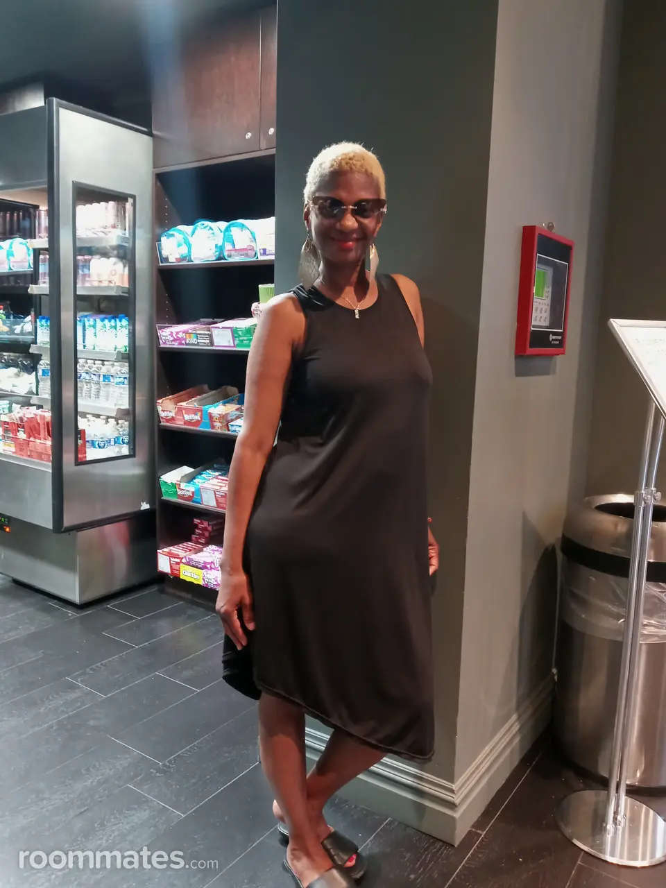 Profile photo 4 of 4