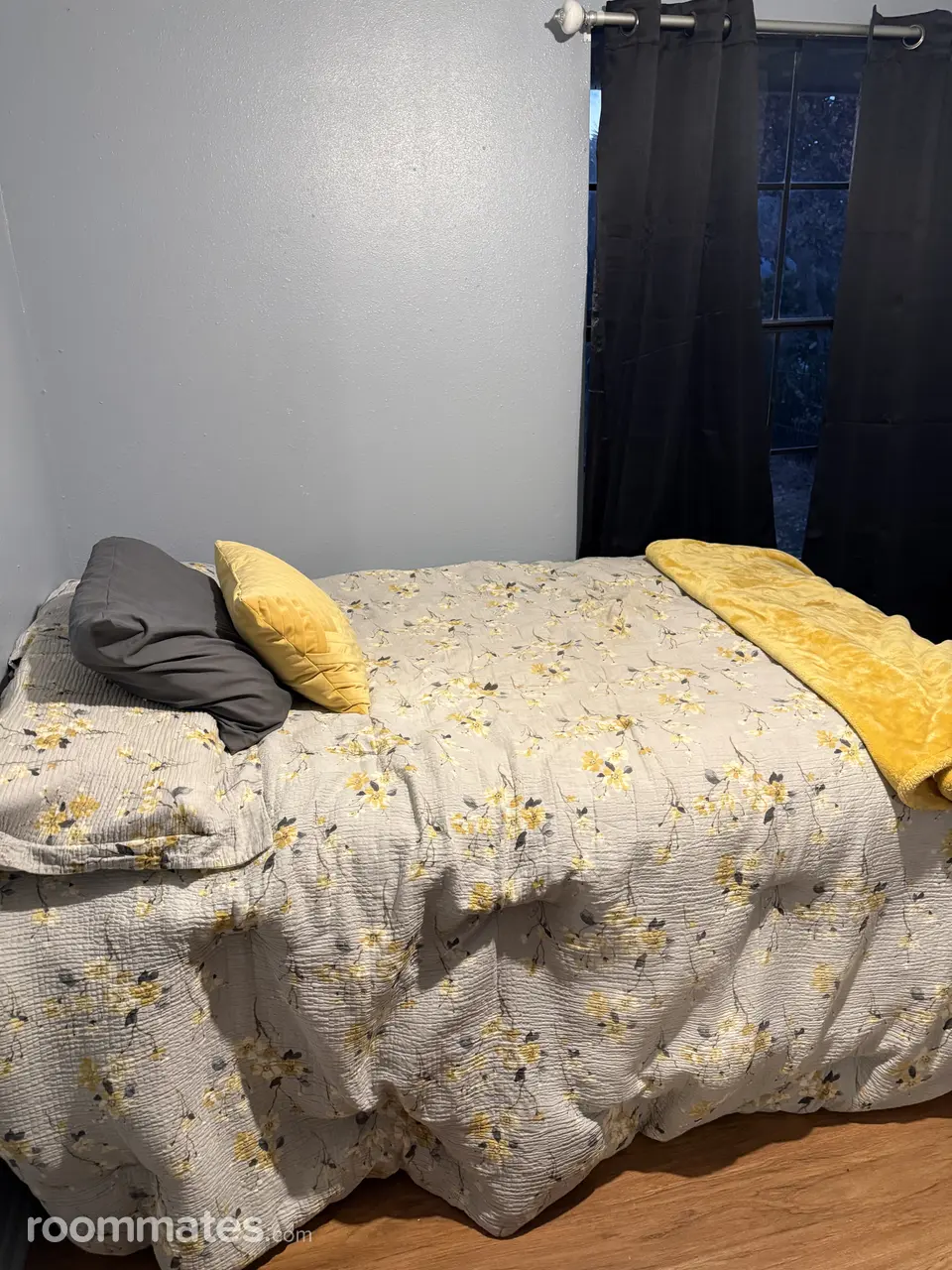 Profile photo 9 of 10