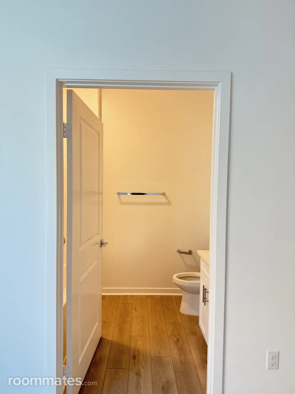 Profile photo 3 of 11