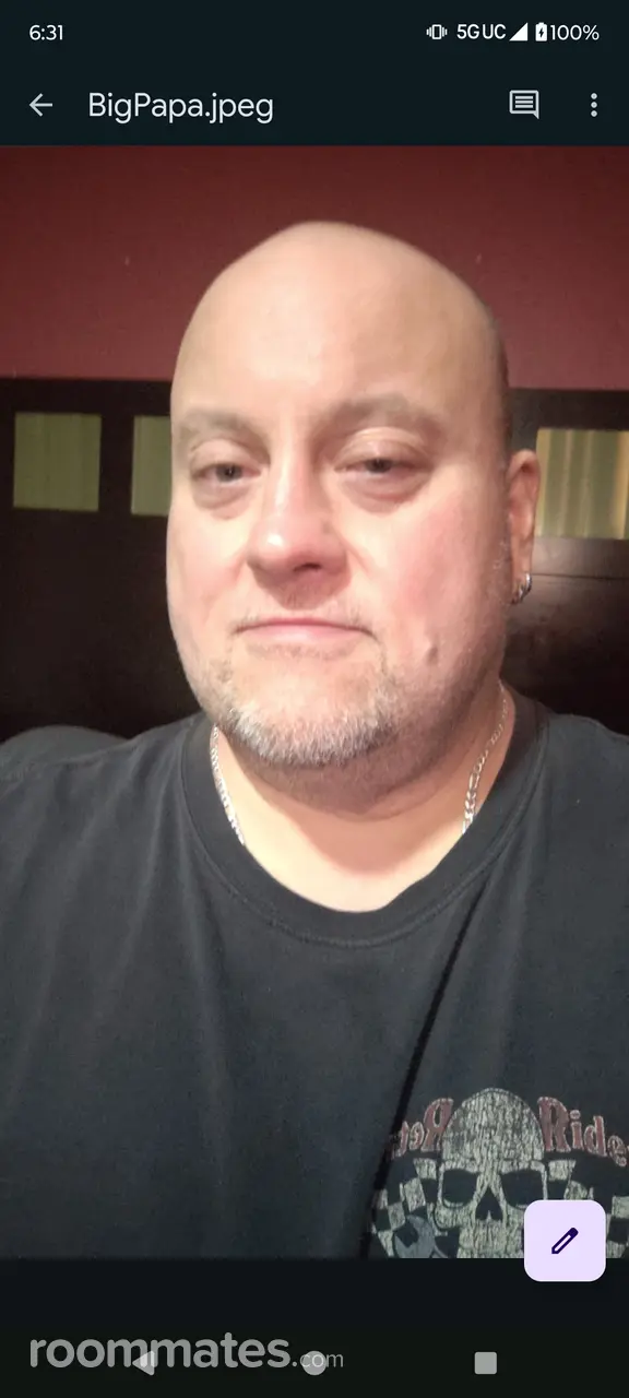 Profile photo 1 of 1