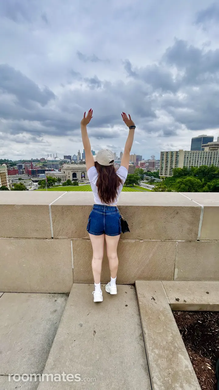 Profile photo 7 of 10