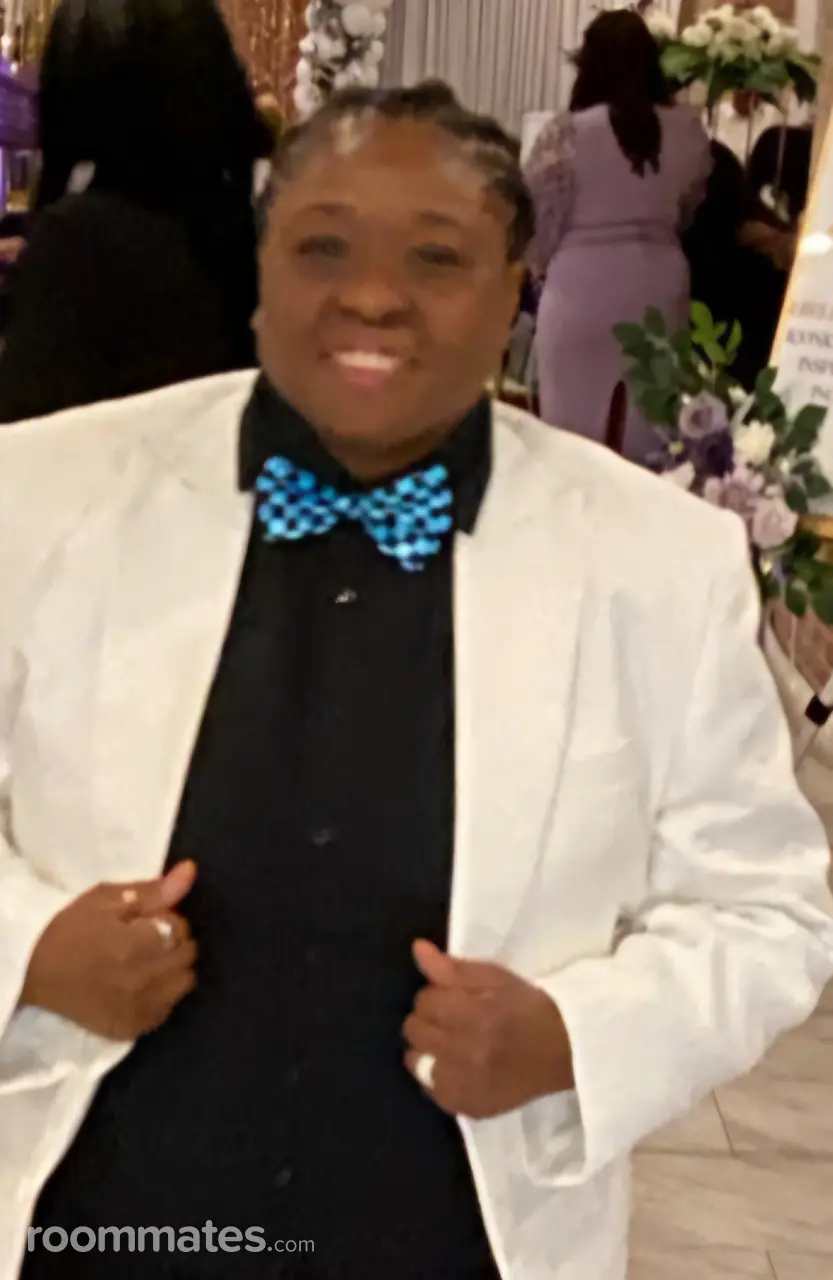 Profile photo 2 of 5