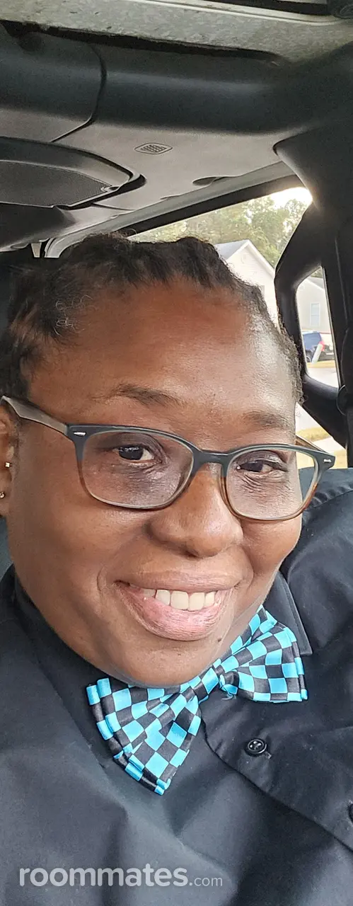 Profile photo 3 of 5