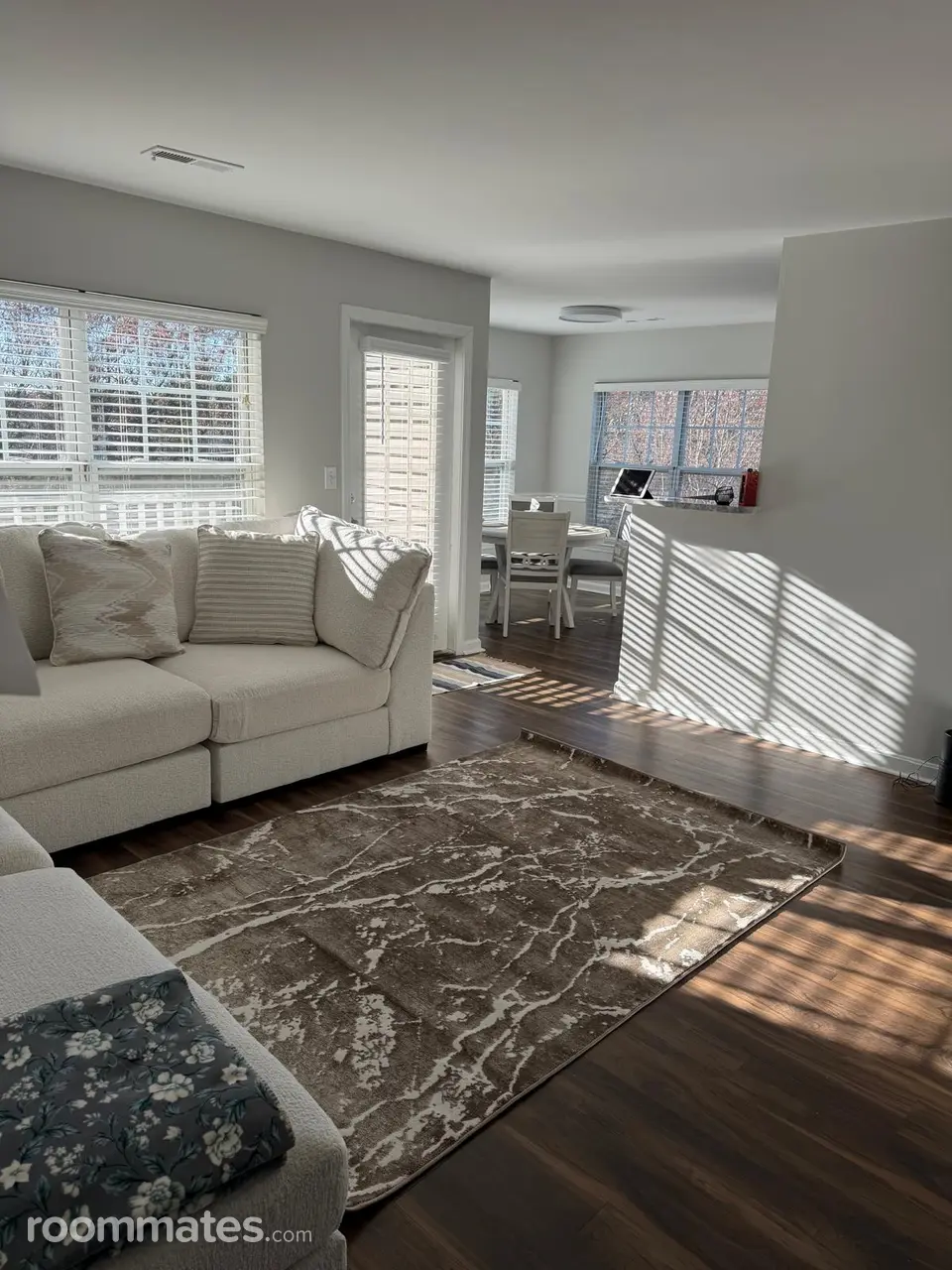 Profile photo 3 of 6