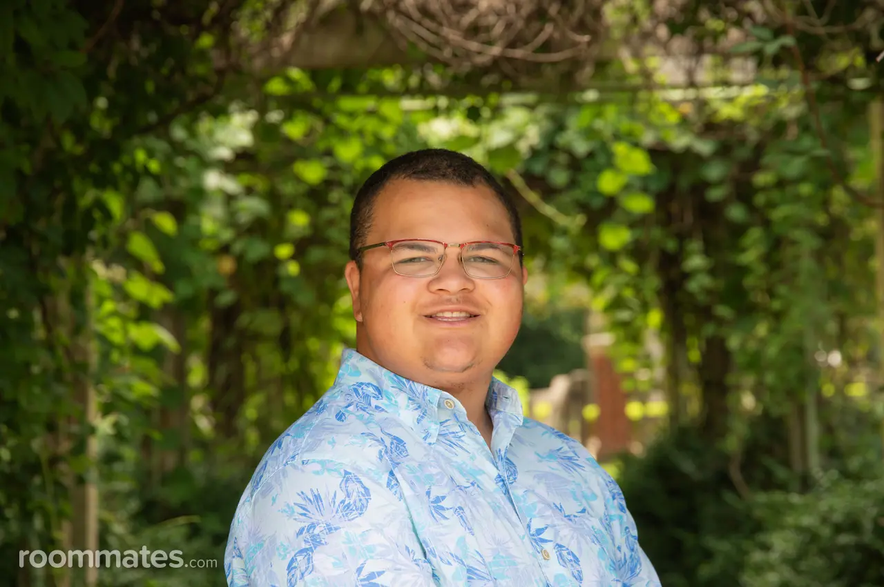 Profile photo 1 of 1