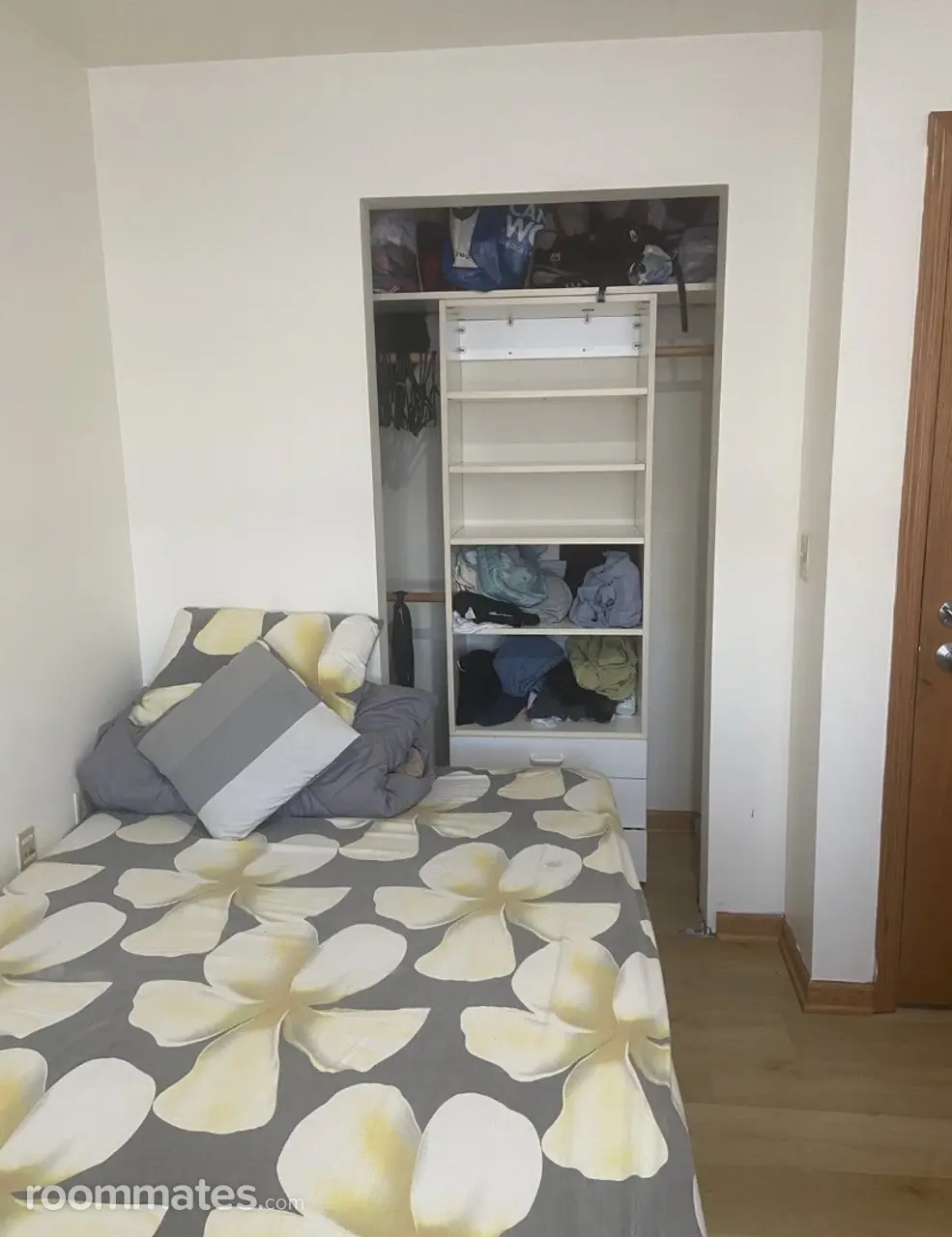 Profile photo 8 of 11