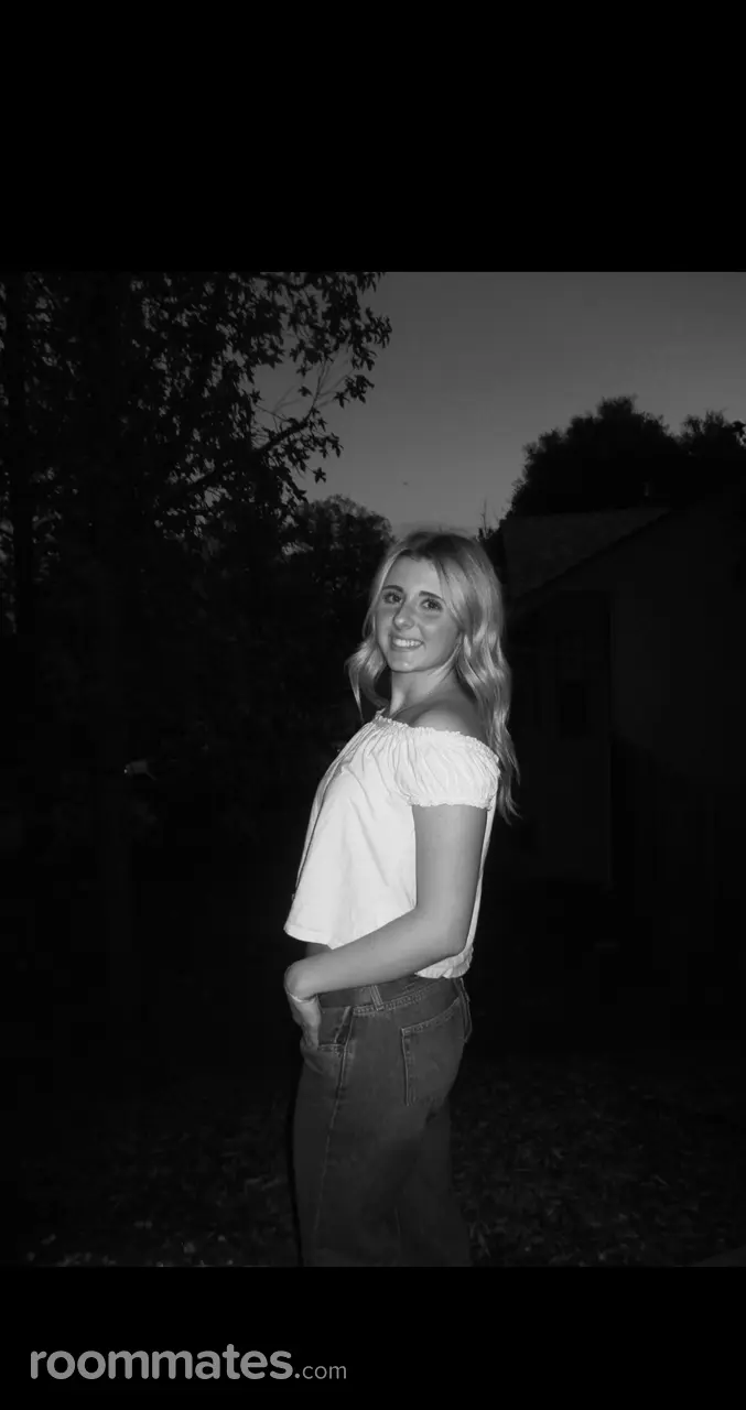 Profile photo 1 of 8