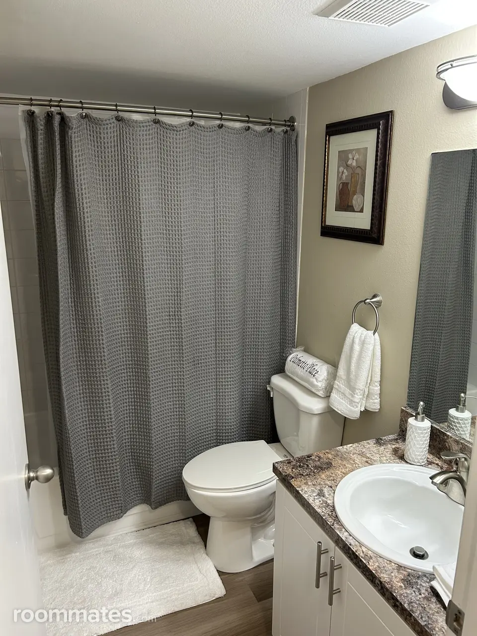 Profile photo 5 of 6