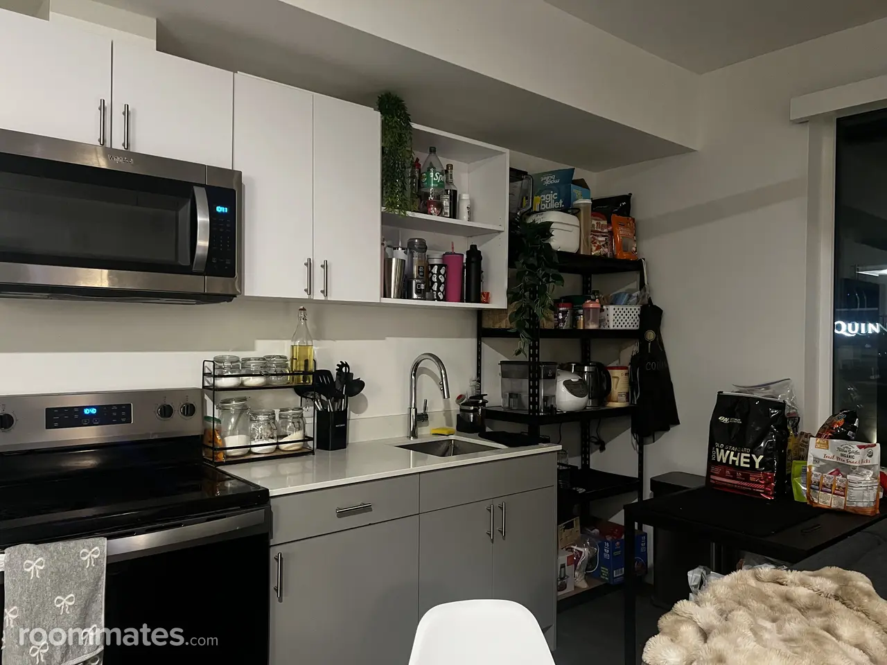 Profile photo 4 of 12