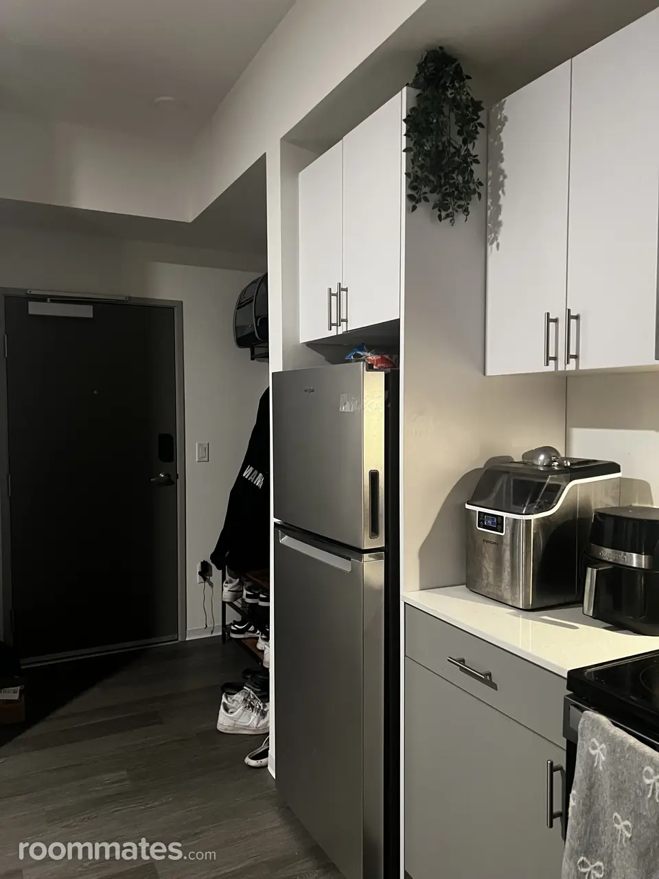 Profile photo 3 of 12