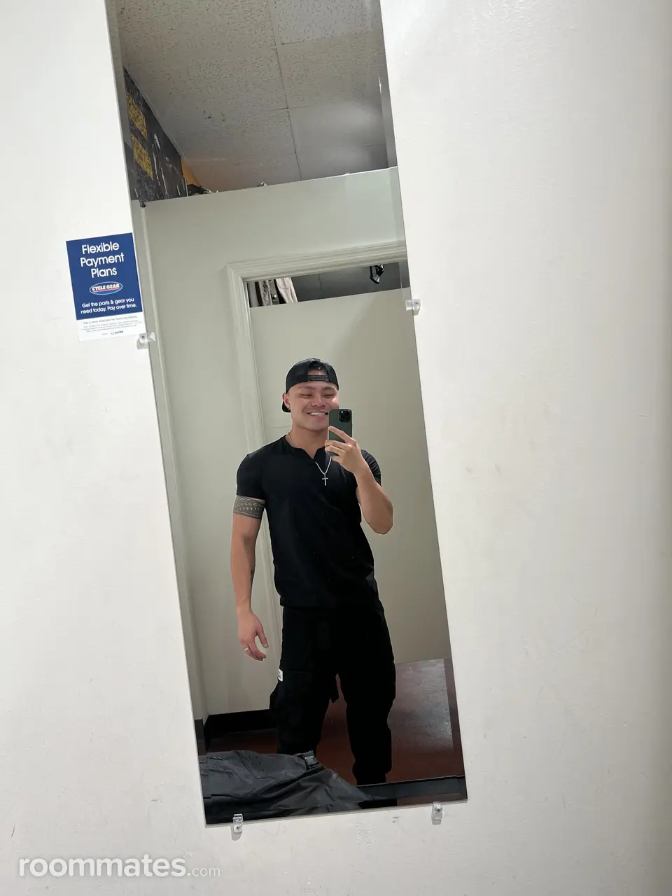 Profile photo 10 of 12