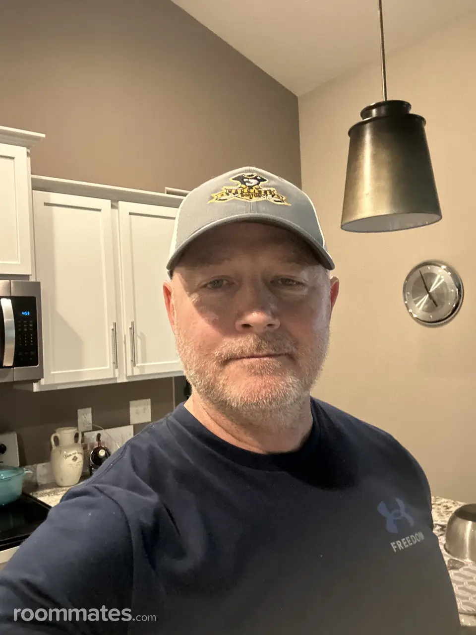 Profile photo 10 of 12