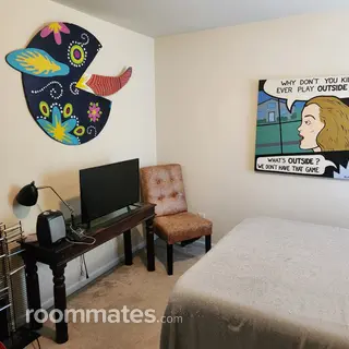 Room for rent in Charlotte, NC $750, house