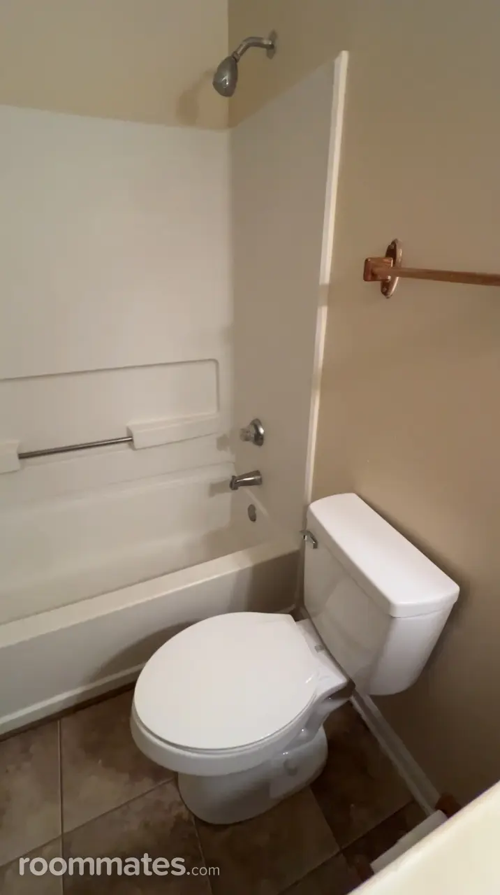 Profile photo 3 of 11